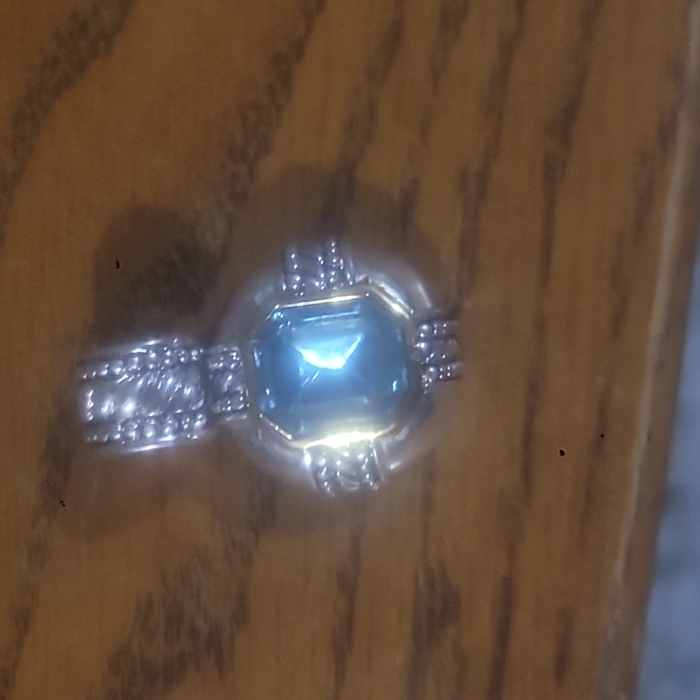 Vintage Roman Pendant Silver Tone Aqua Blue Glass Faceted Stone Rope Twist